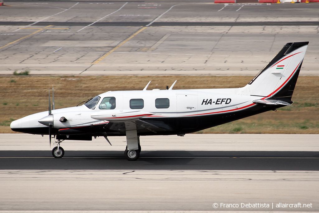 HA-EFD (31T8020063) Piper PA-31T