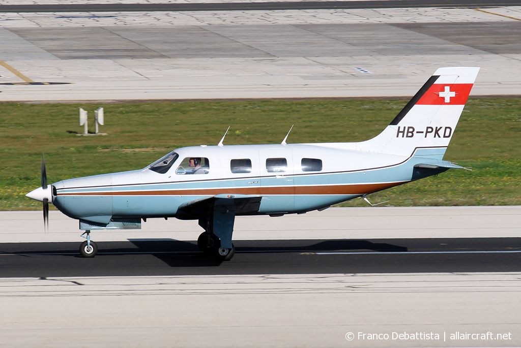HB-PKD (46-8608028) 1986 Piper PA-46-310P Malibu