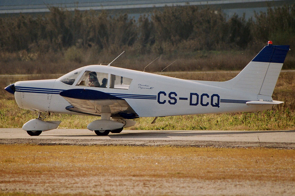 CS-DCQ (28-7225536) Piper PA-28-140 Cherokee Cruiser 2+2