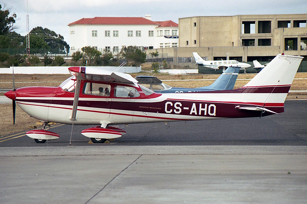 CS-AHQ (0318) 1972 Reims-Cessna FR172H