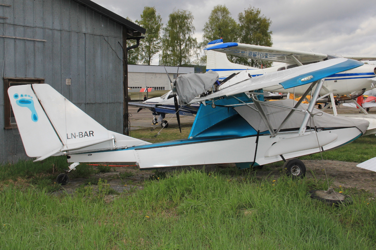 LN-BAR (1DK386C) Lars Barfod Searey