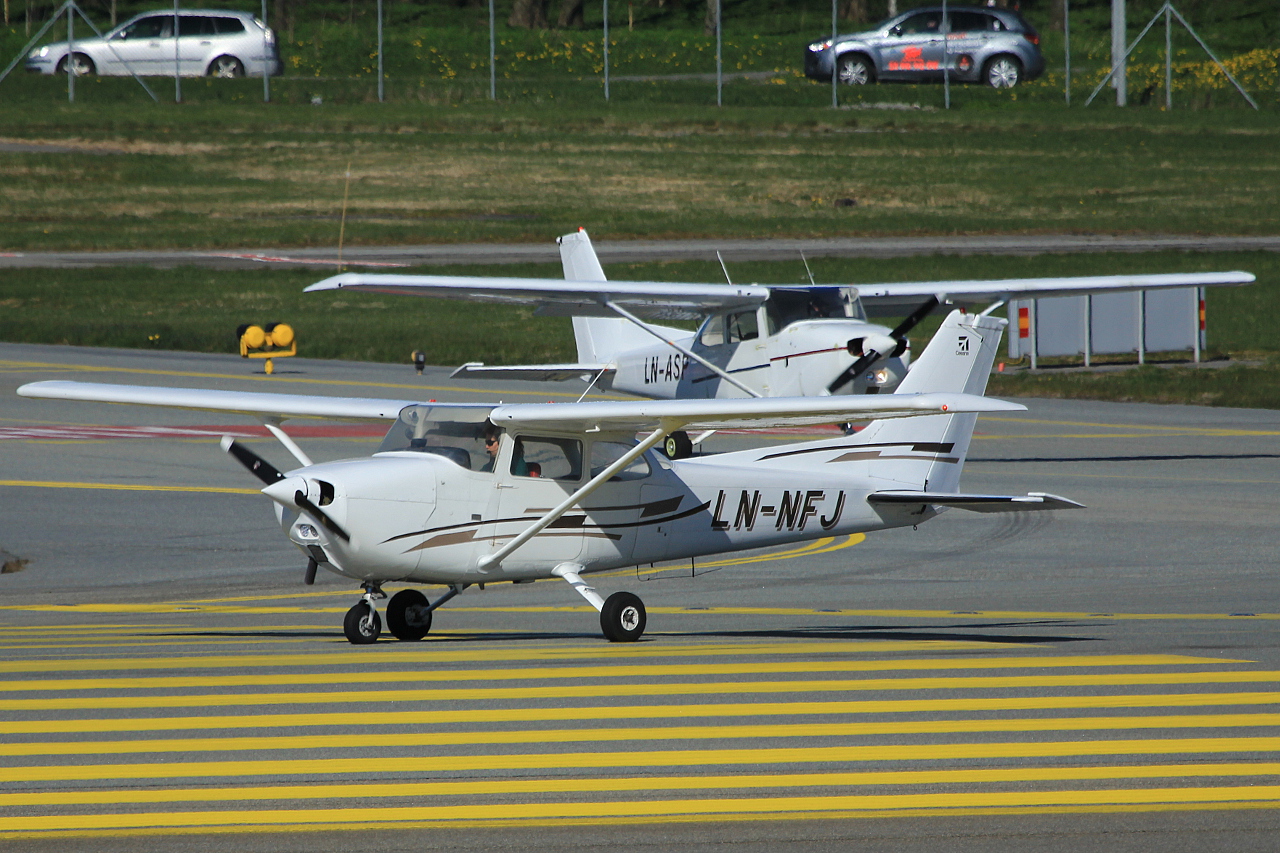 LN-NFJ (F17201483) Reims F172M Skyhawk I