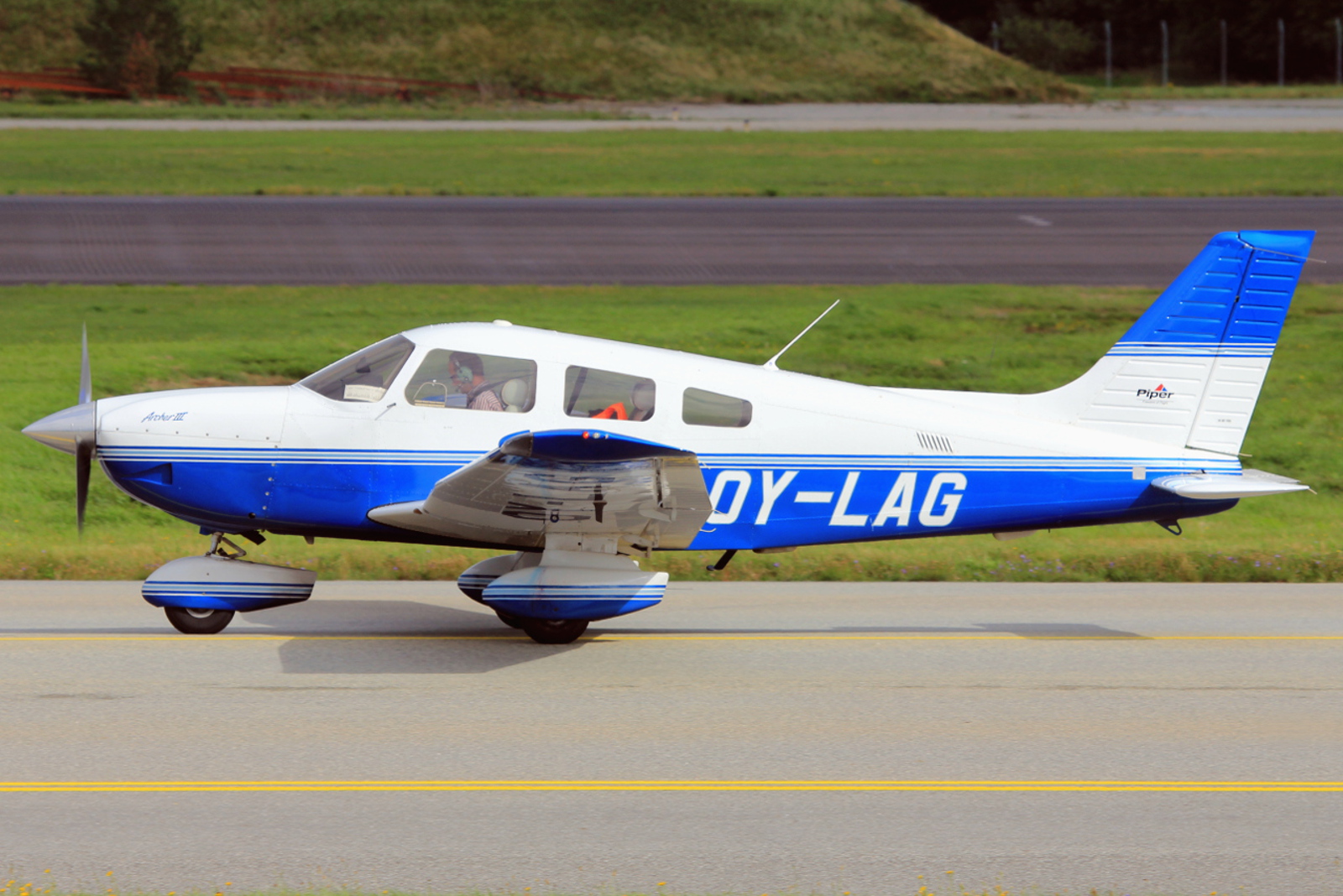 OY-LAG (2843464) Piper PA-28-181 Archer III