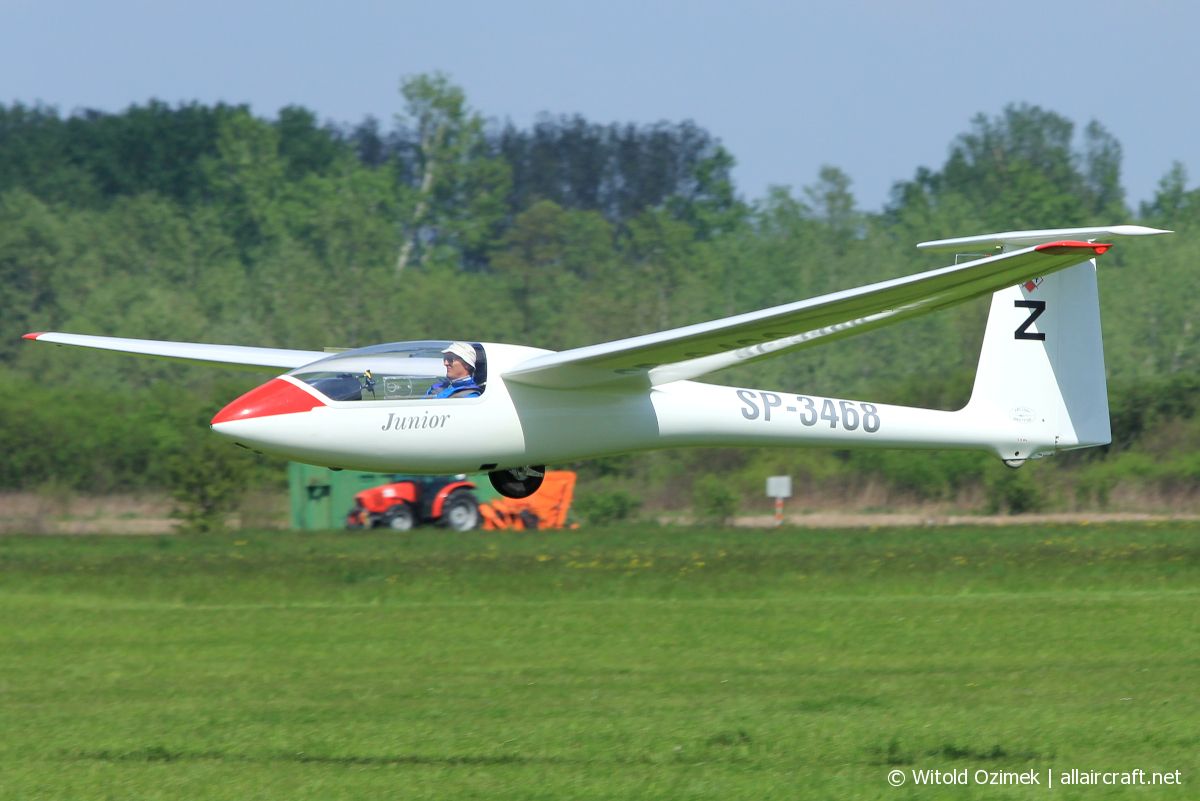 SP-3468 · SZD 51-1 Junior · (EPST)