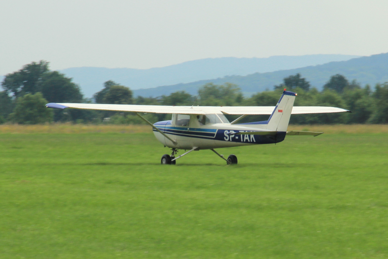 SP-TAK Cessna F150L
