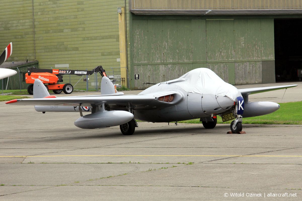 LN-DHY (705) 1952 DeHavilland Vampire FB.6