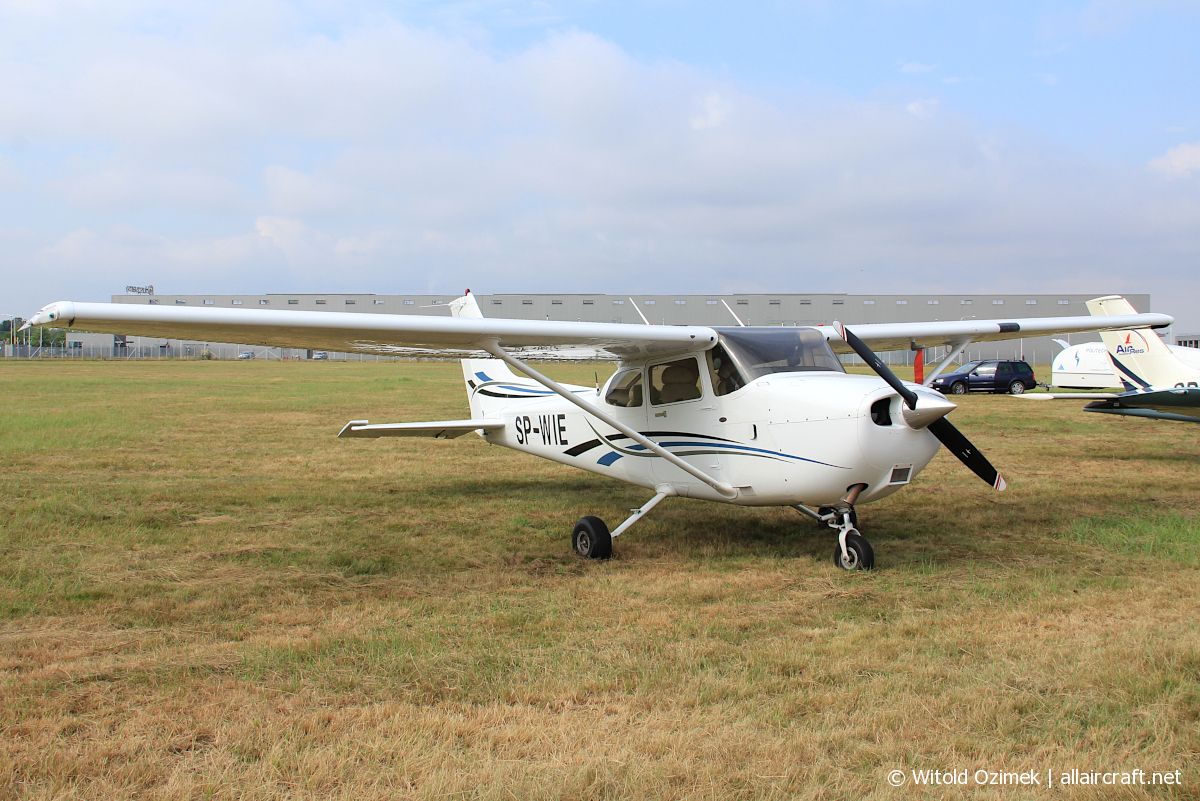 SP-WIE (172S10293) Cessna 172S Skyhawk