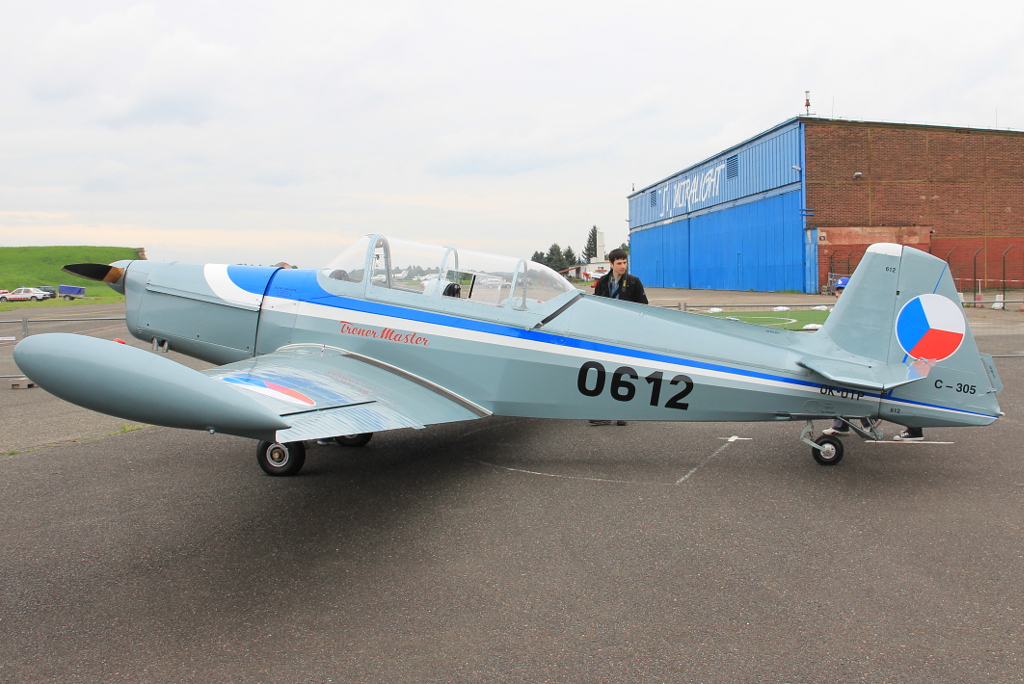 OK-OTP / 0612 (612) Zlin Z-326M