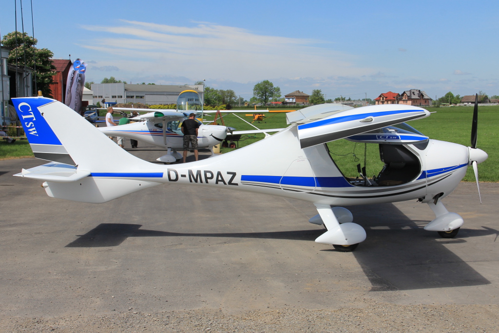 D-MPAZ Flight Design CTSW