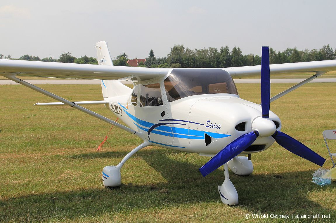 OK-QUA93 (11S147) TL Ultralight TL-3000 Sirius