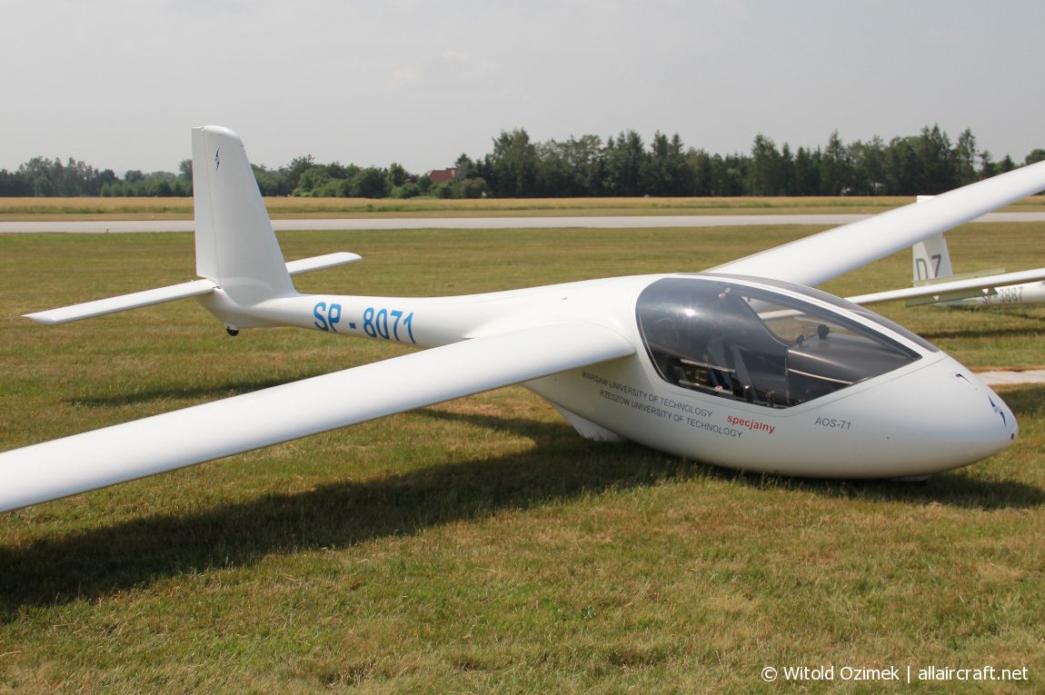 SP-8071 (71.01) Politechnika Rzeszowska AOS-71 Salamander