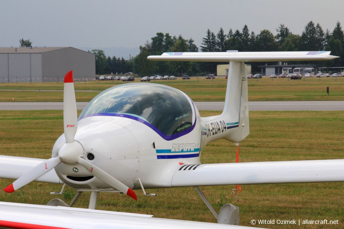 OK-EUA04 · Atec Zephyr 2000 · EPRJ