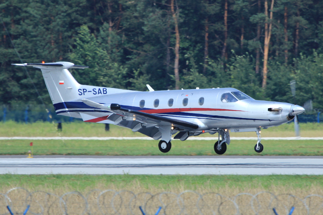 SP-SAB (1256) 2011 Pilatus PC-12 47E
