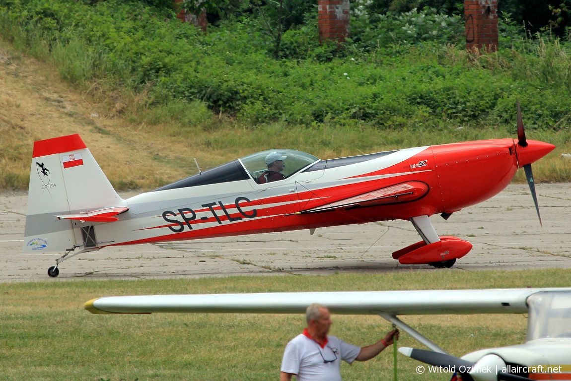 SP-TLC (S-875) Extra 330SC