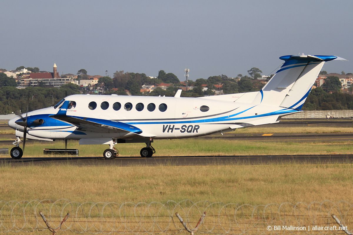 VH-SQR (FL-939) 2014 Beechcraft B300