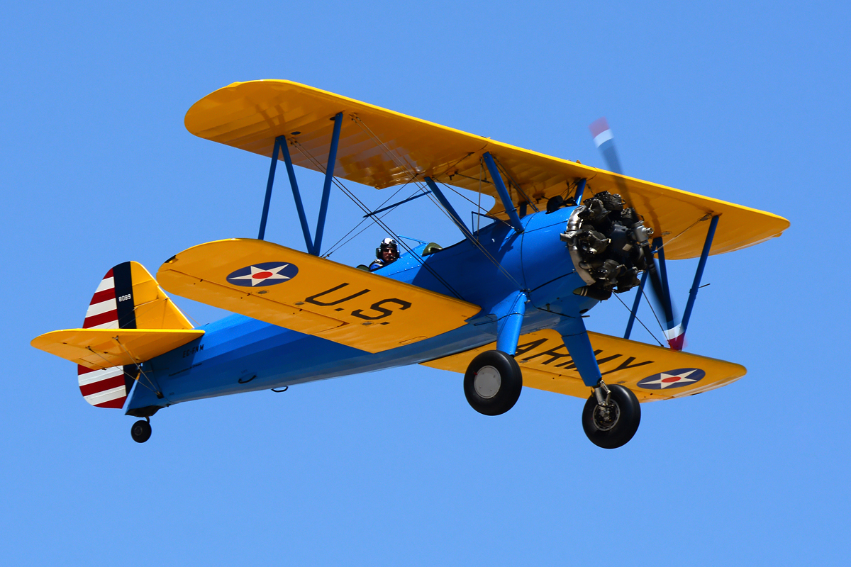 EC-FNM (75-8089) 1944 Boeing Stearman 75