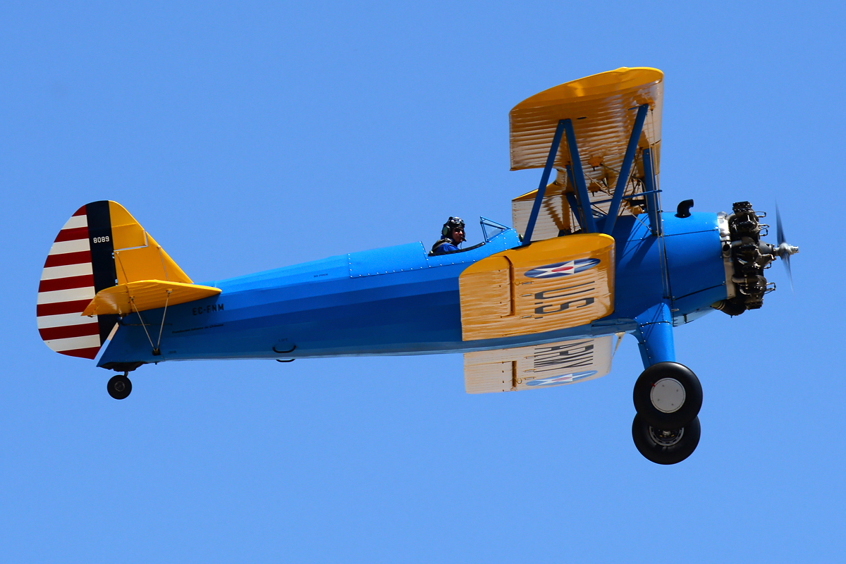 EC-FNM (75-8089) 1944 Boeing Stearman 75