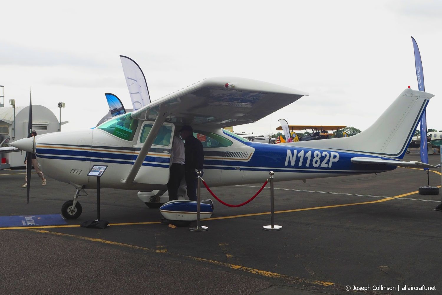 N1182P (18264562) 1976 Cessna 182P Skylane