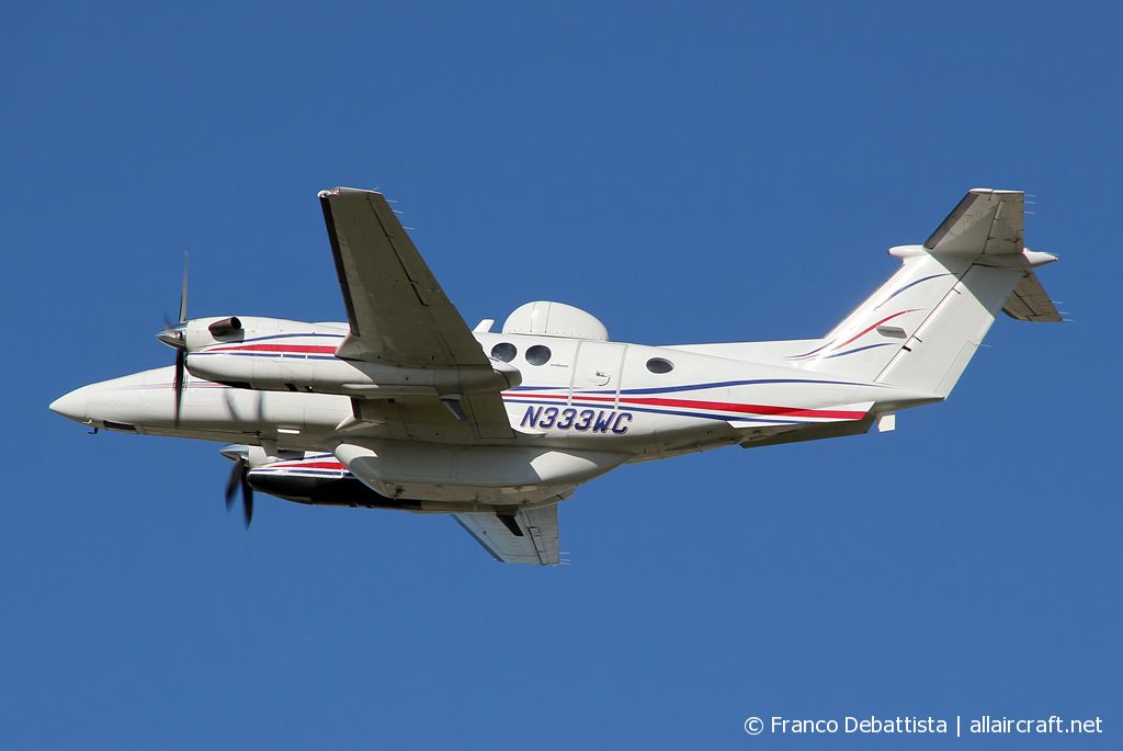 N333WC (F-55) 1985 Beechcraft 300