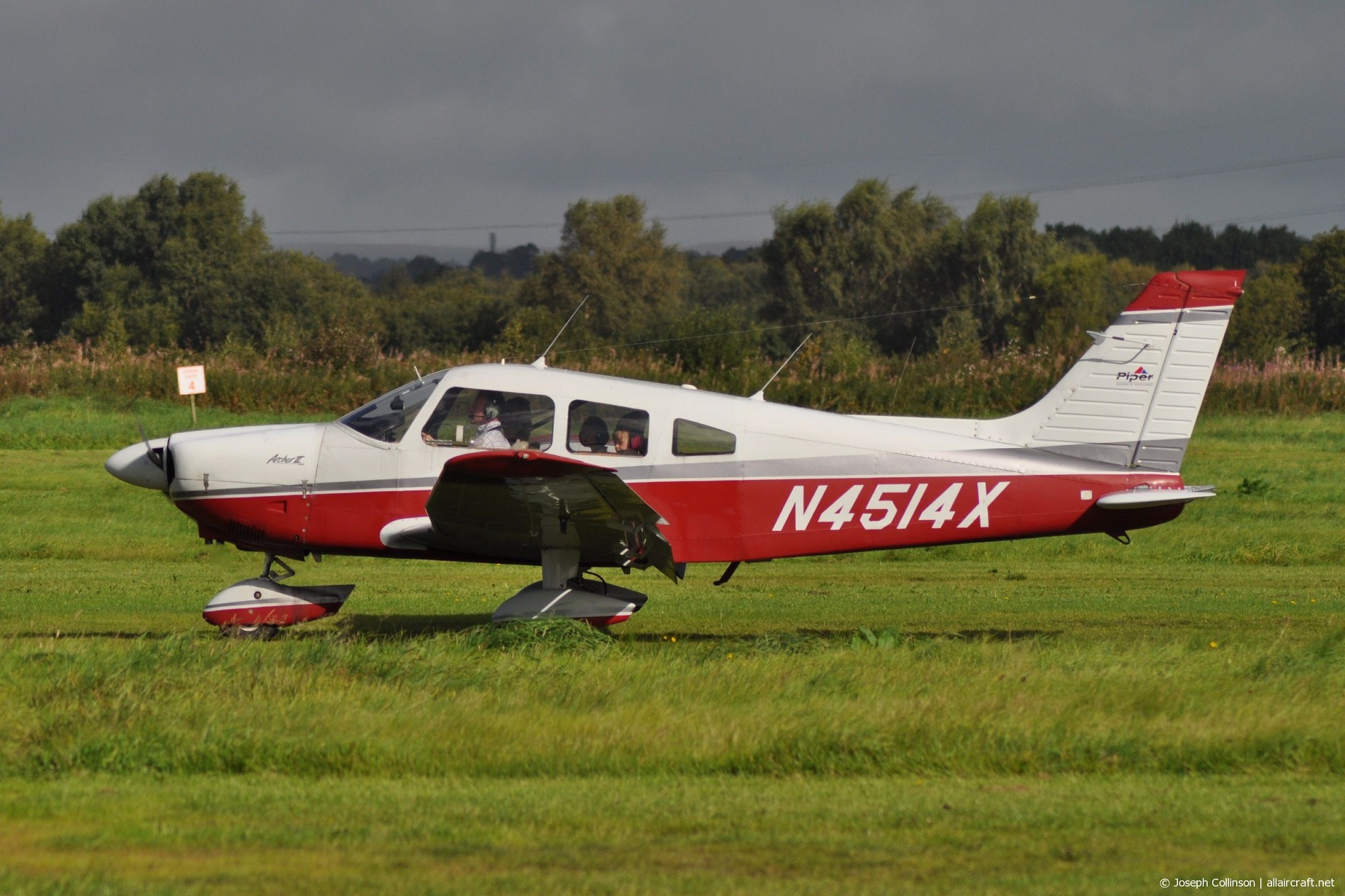 N4514X (28-7690027) 1975 Piper PA-28-181 Archer II