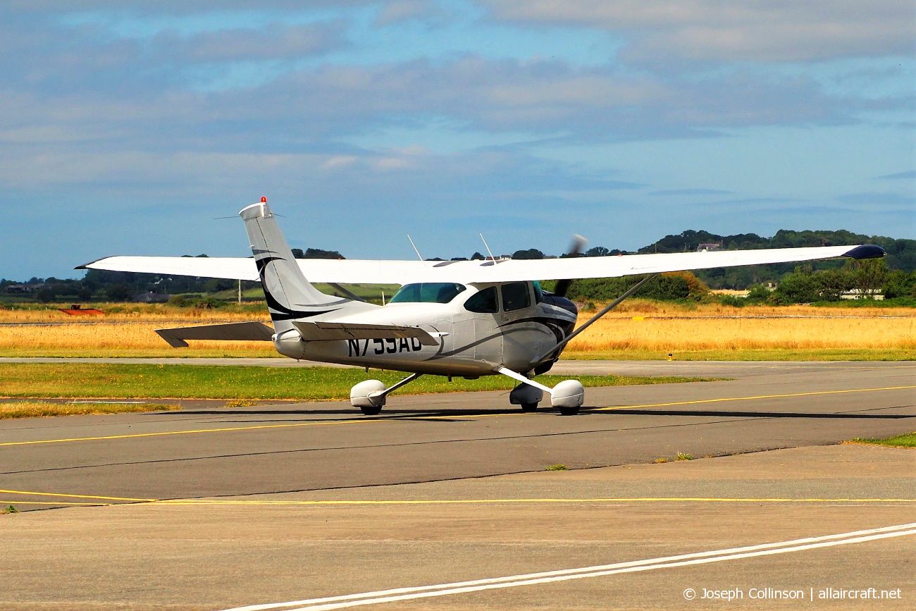 N759AU (182-65846) 1977 Cessna 182Q Skylane
