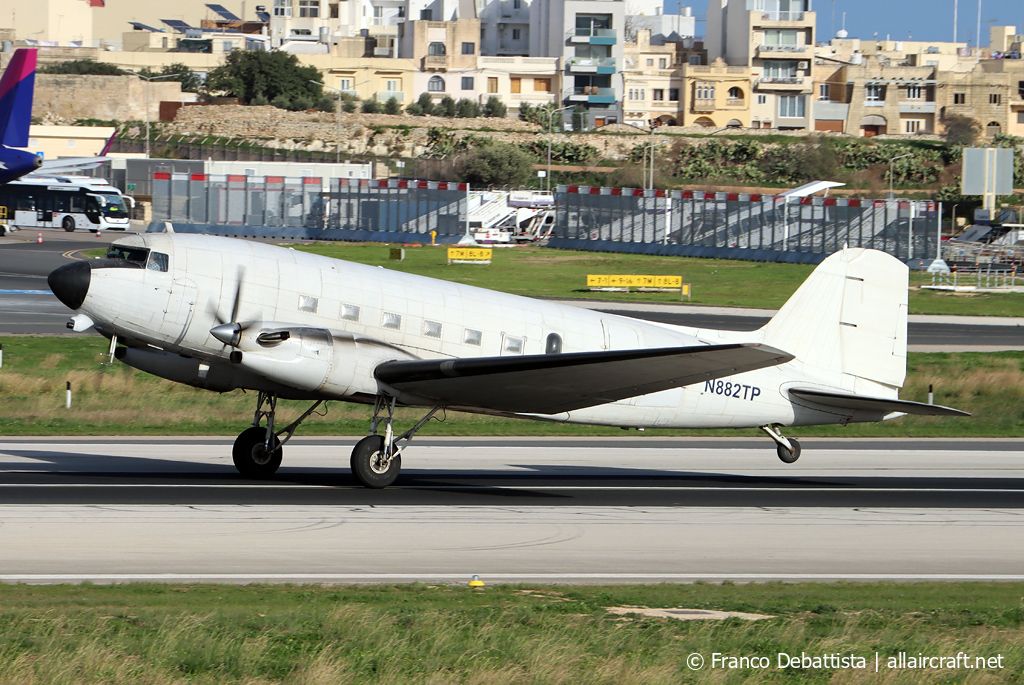 N882TP (15896) 1944 Douglas DC-3C-TP