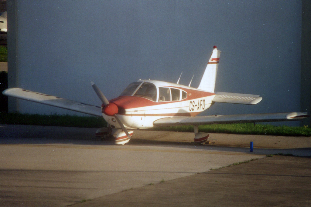CS-AFQ (28-5613) Piper PA-28-180 Cherokee E