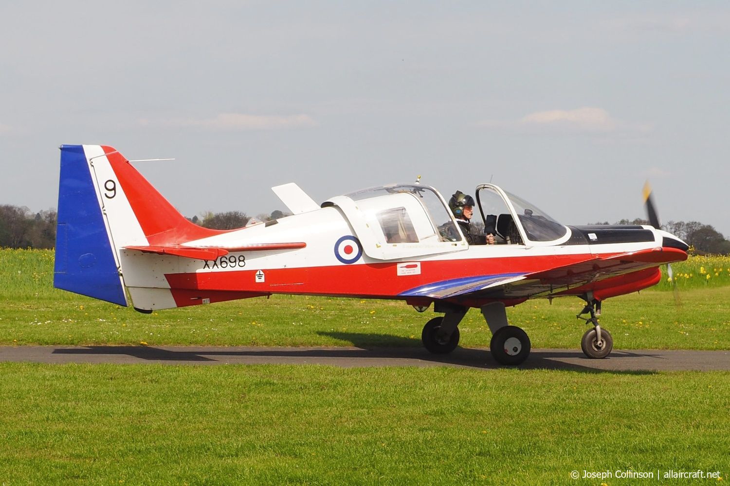 XX698 / G-BZME 1975 Scottish Aviation Bulldog T.1