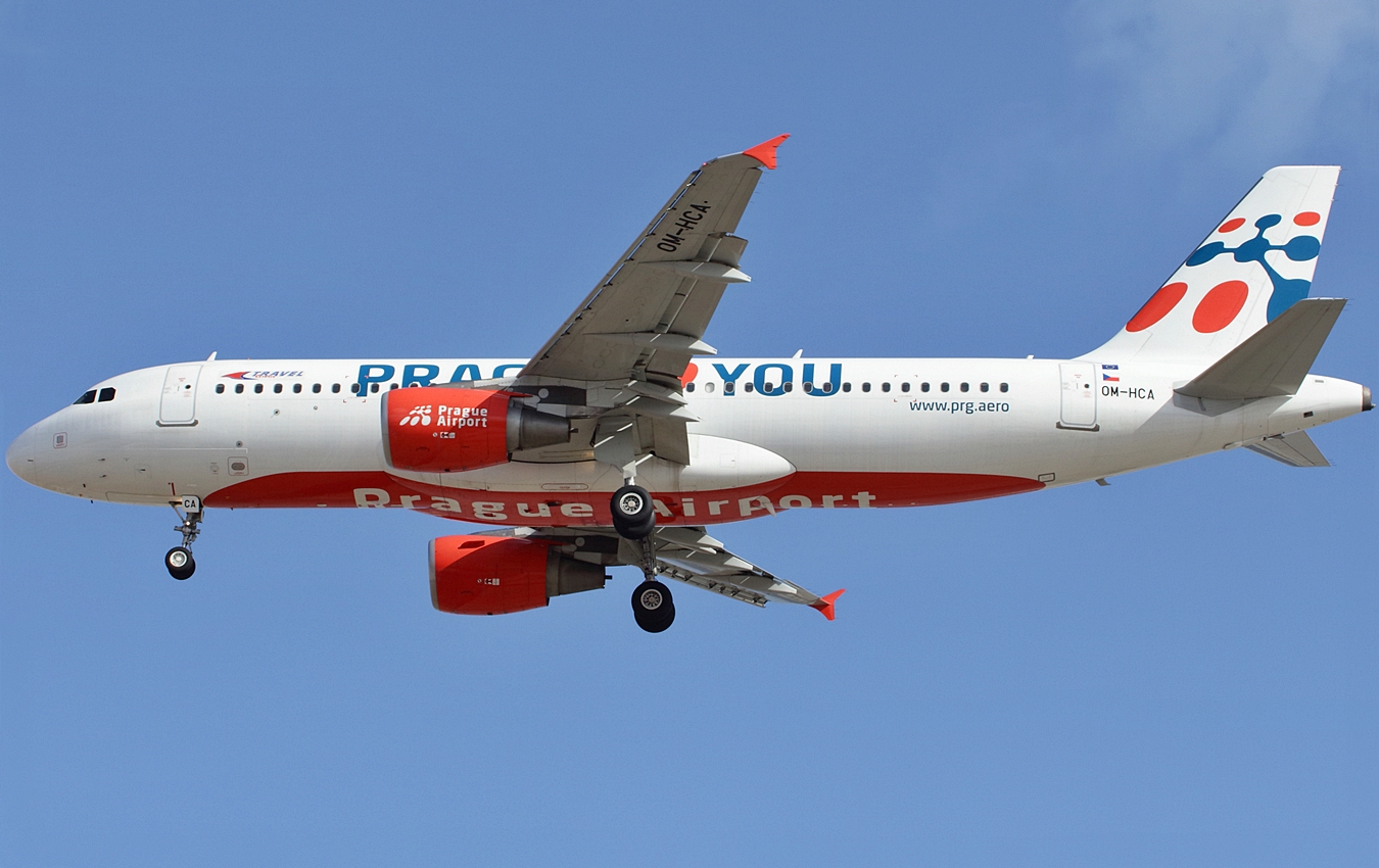OM-HCA (4699) 2011 Airbus A320-21