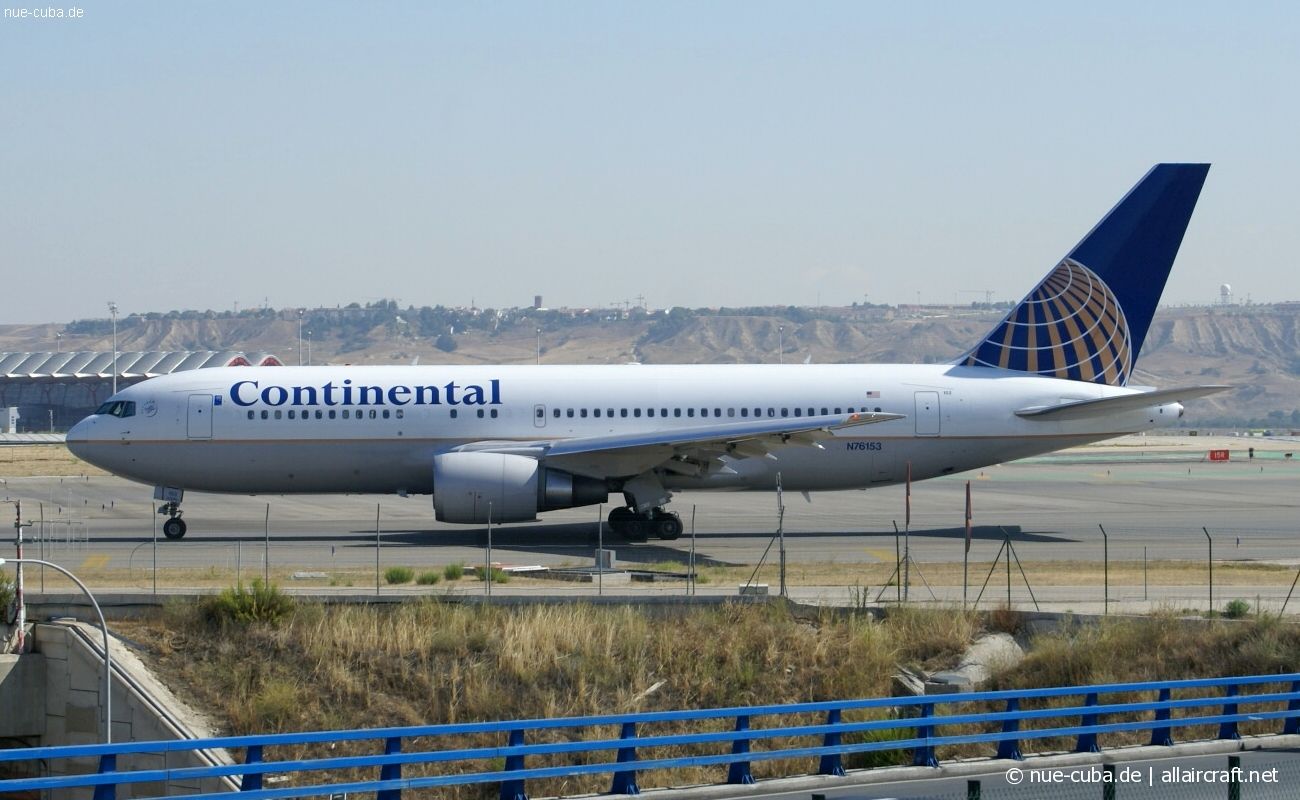 N76153 (30432) 2000 Boeing 767-224(ER)