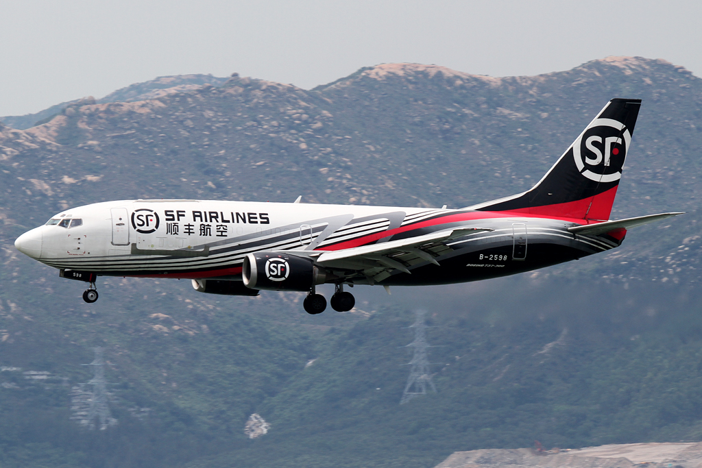 B-2598 (27128) 1993 Boeing 737-3J6(SF)
