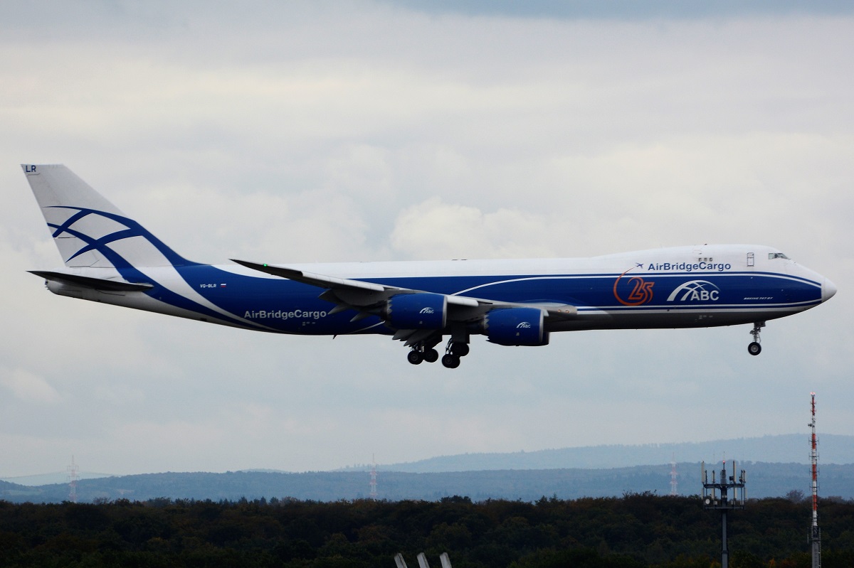 VQ-BLR (37668) 2002 Boeing 747-8HVF