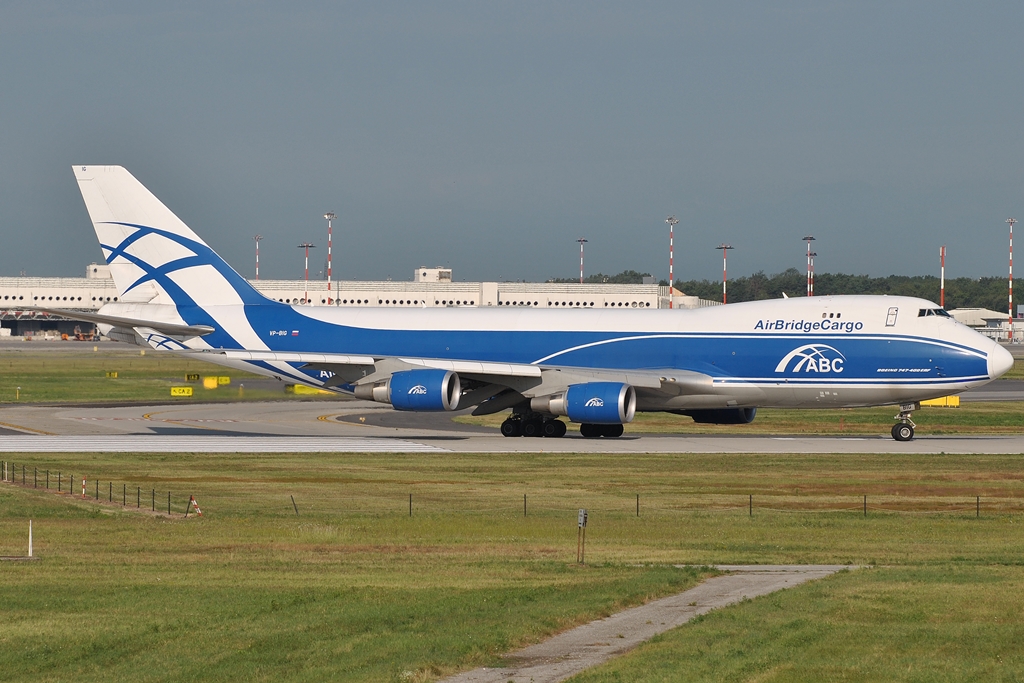 VP-BIG (35420) 2007 Boeing 747-46NF(ER)