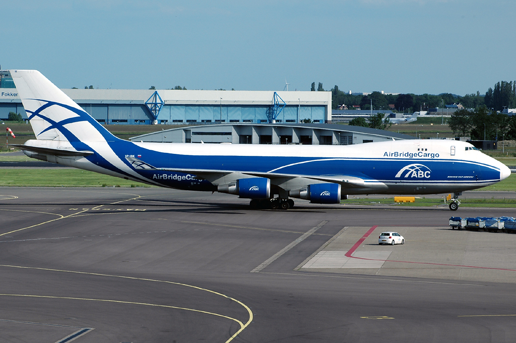 VP-BIK (35421) 2008 Boeing 747-46NF(ER)