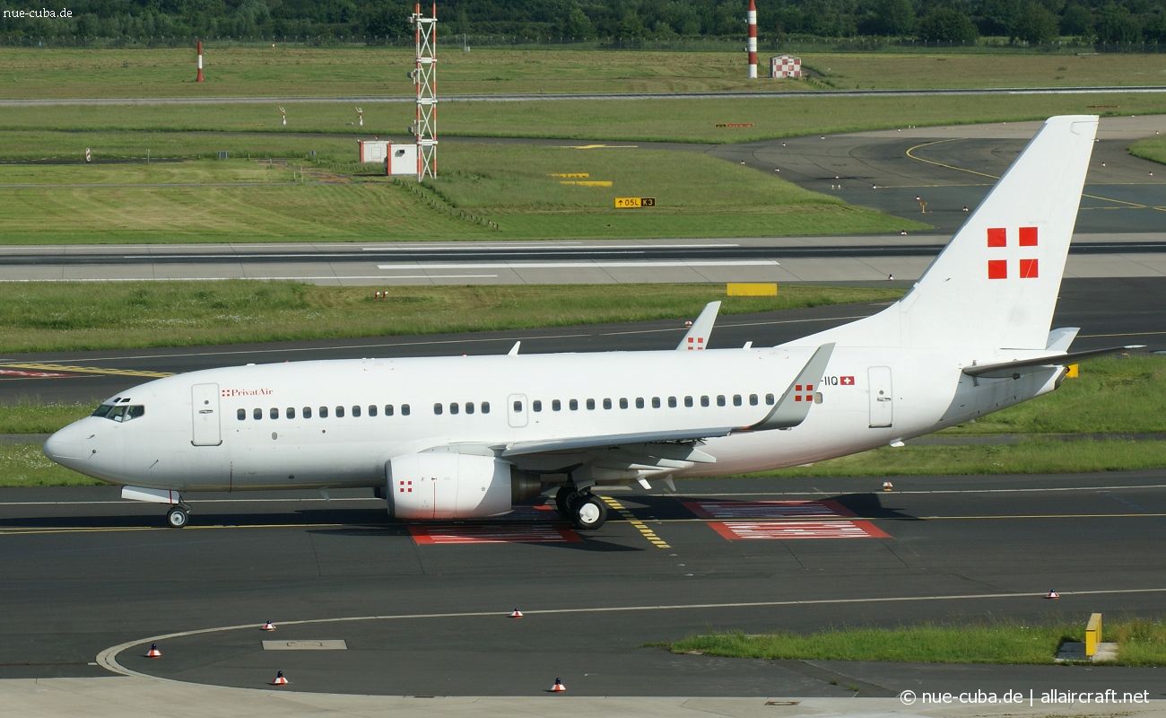 HB-IIQ (30752) 1999 Boeing 737-7CN(WL) BBJ