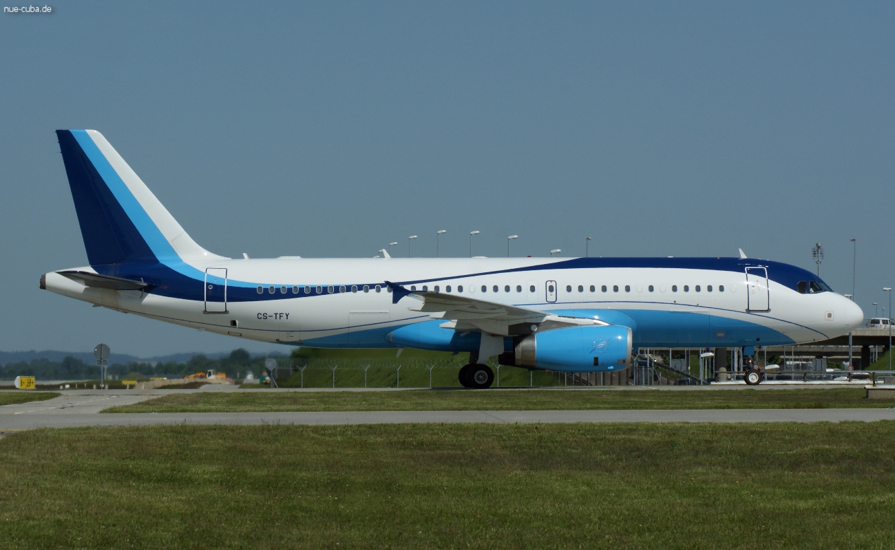 CS-TFY (1868) 2002 Airbus A320-232