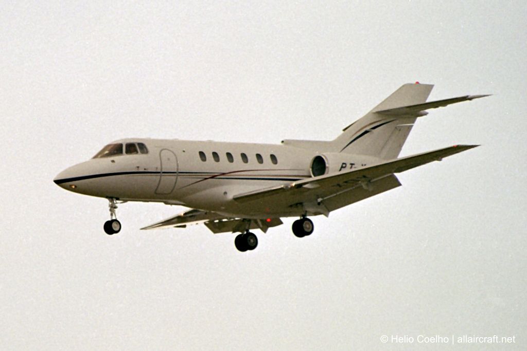 PT-XDY (258442) 1995 Raytheon Hawker 800XP