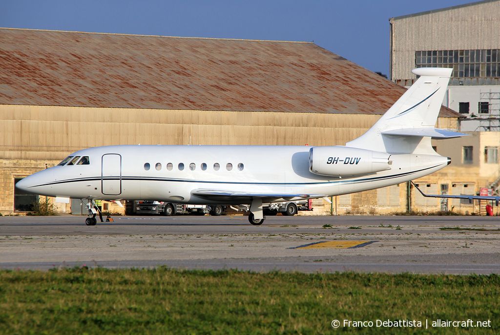 9H-DUV (39) 2004 Dassault Falcon 2000 EX