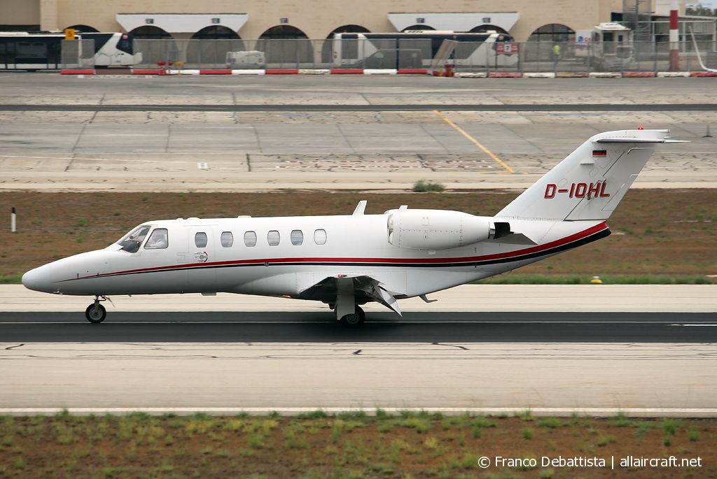 D-IOHL (525A-0233) Cessna 525A CitationJet CJ2
