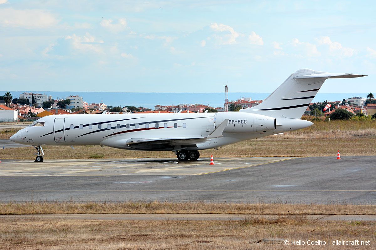 PP-FCC (9556) 2013 Bombardier Global 6000