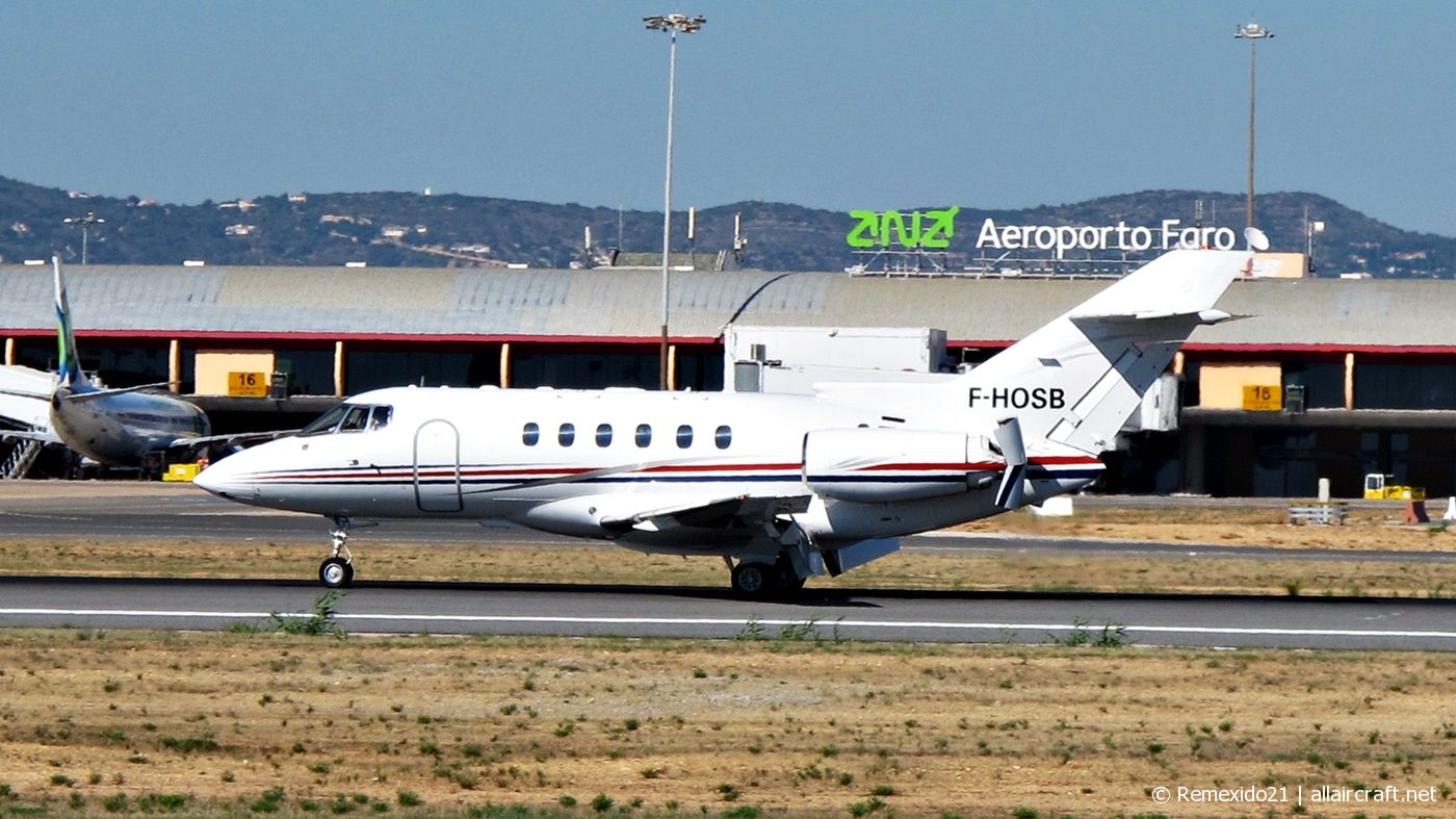 F-HOSB (HB-27) Hawker Beechcraft 750