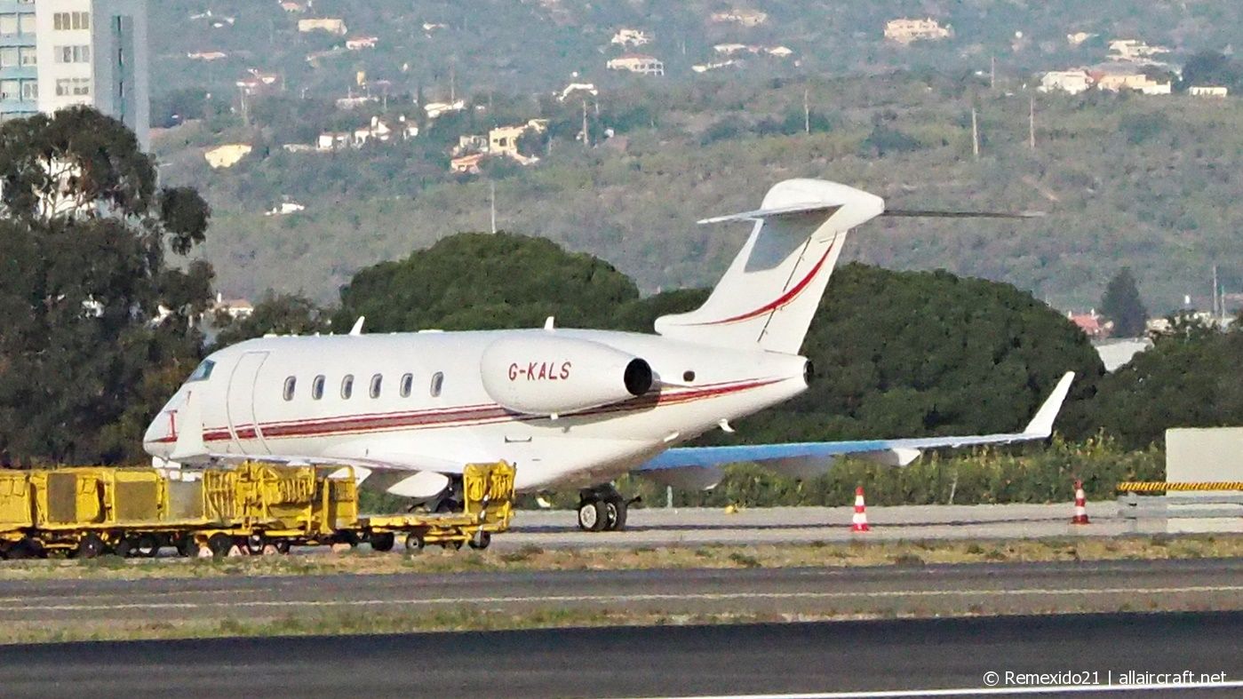 G-KALS (20106) 2006 Bombardier Challenger 300