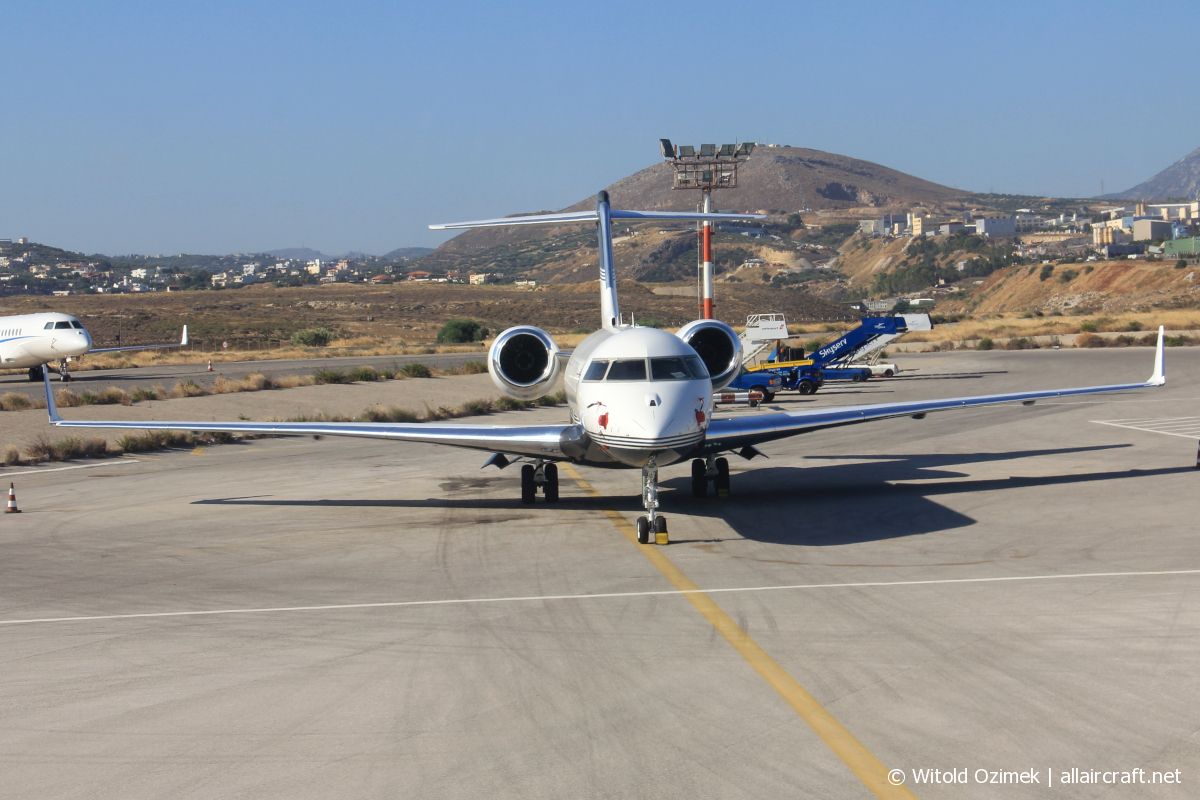 M-GLOB (9413) 2010 Bombardier BD-700-1A10 Global Express