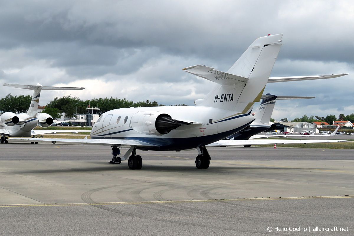 M-ENTA (511) 1987 Dassault Falcon 200
