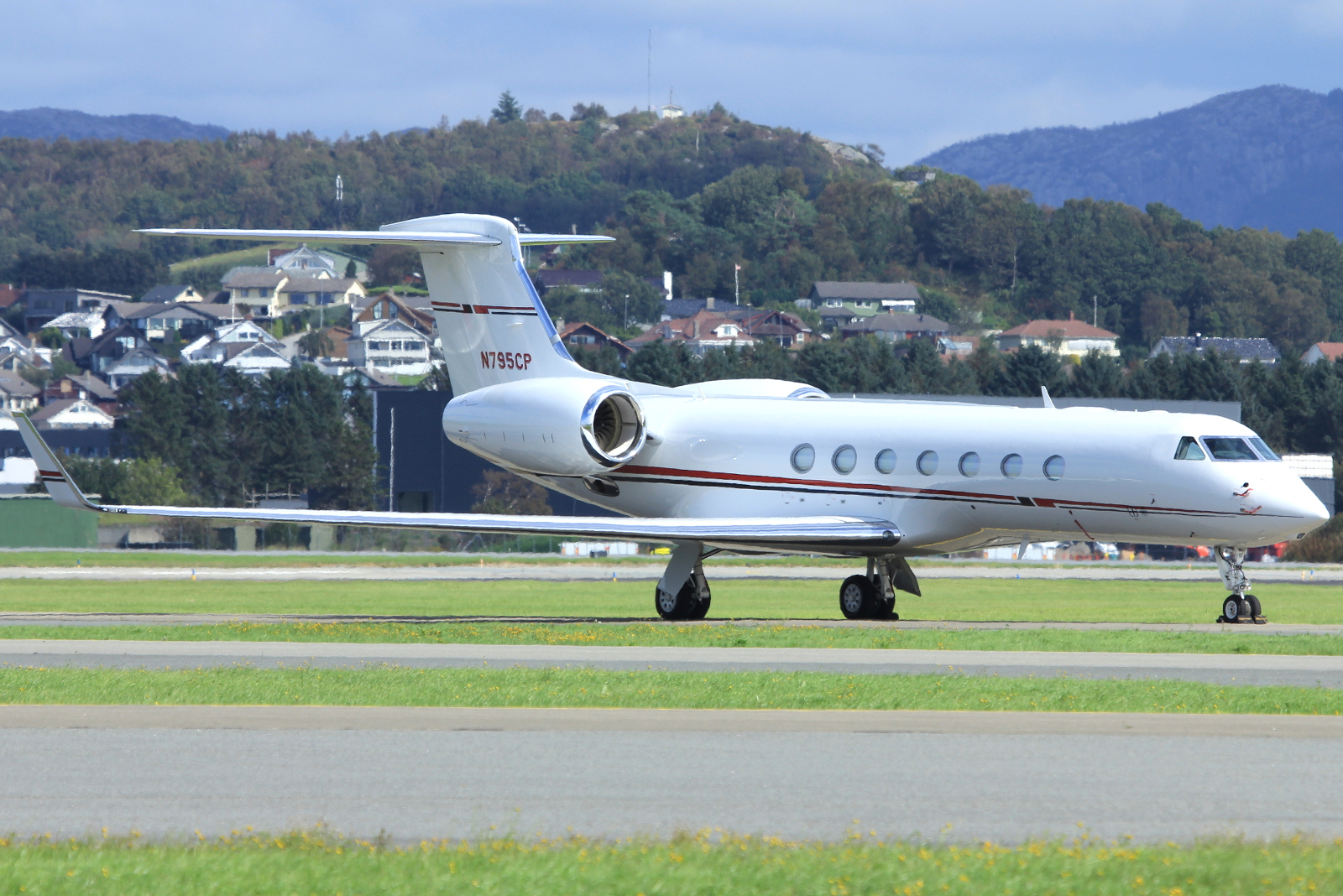 N795CP (5474) 2014 Gulfstream Aerospace G550