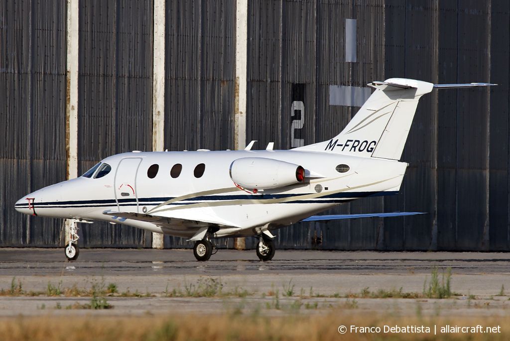 M-FROG (RB-165) 2006 Raytheon 390 Premier I