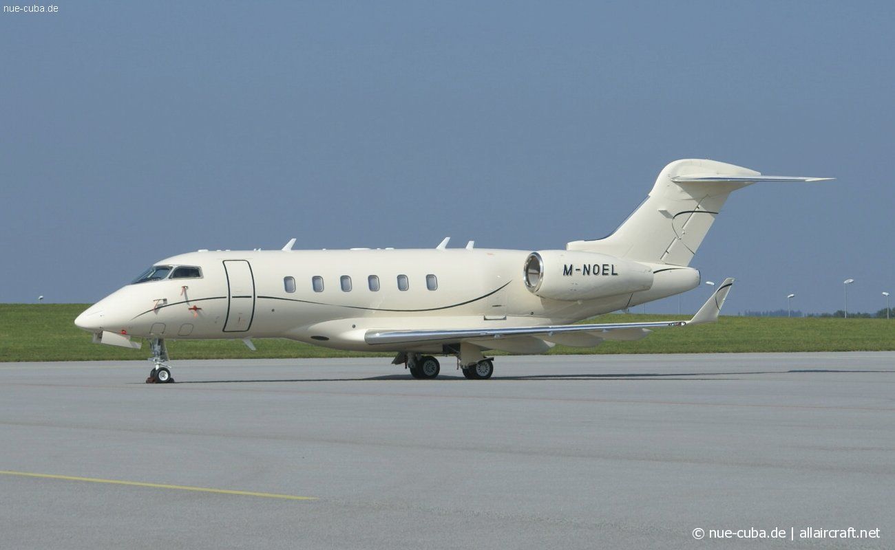 M-NOEL (20206) 2008 Bombardier BD-100-1A10 Challenger 300
