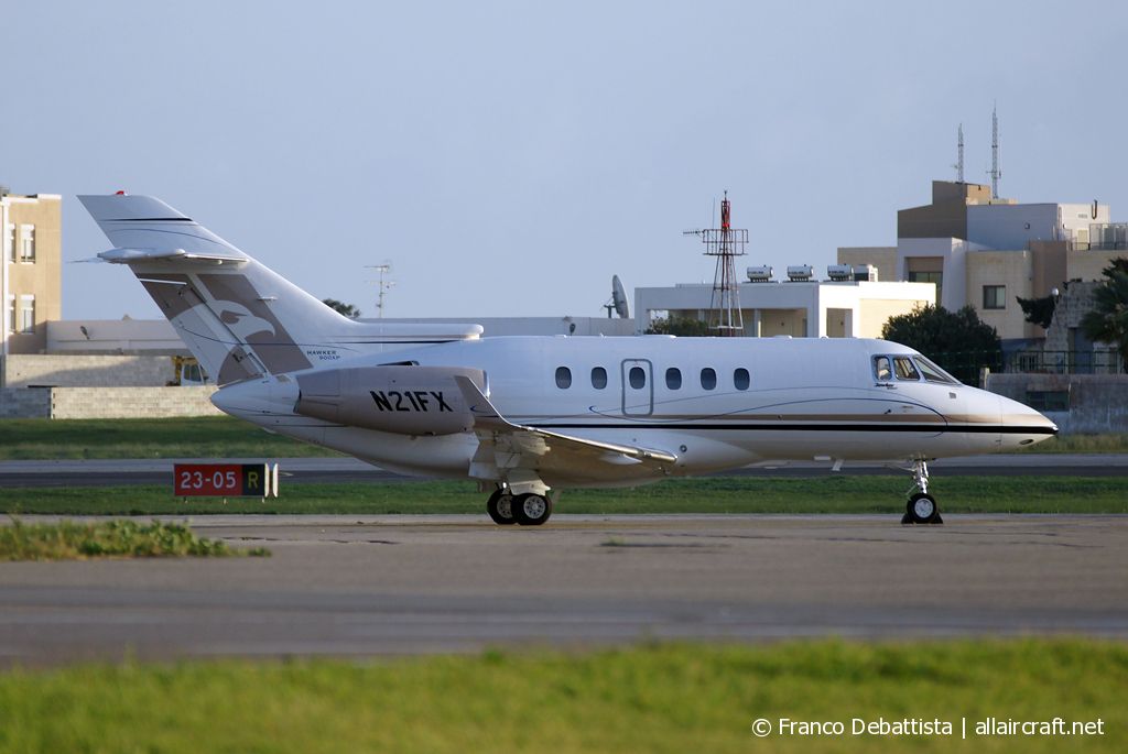 N21FX (HA-0105) 2009 Raytheon Hawker 900XP