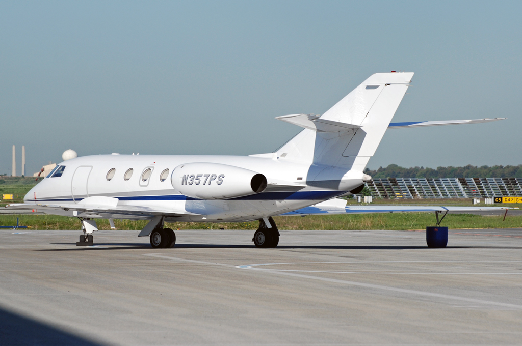 N357PS (357) 1976 Dassault Falcon 20F