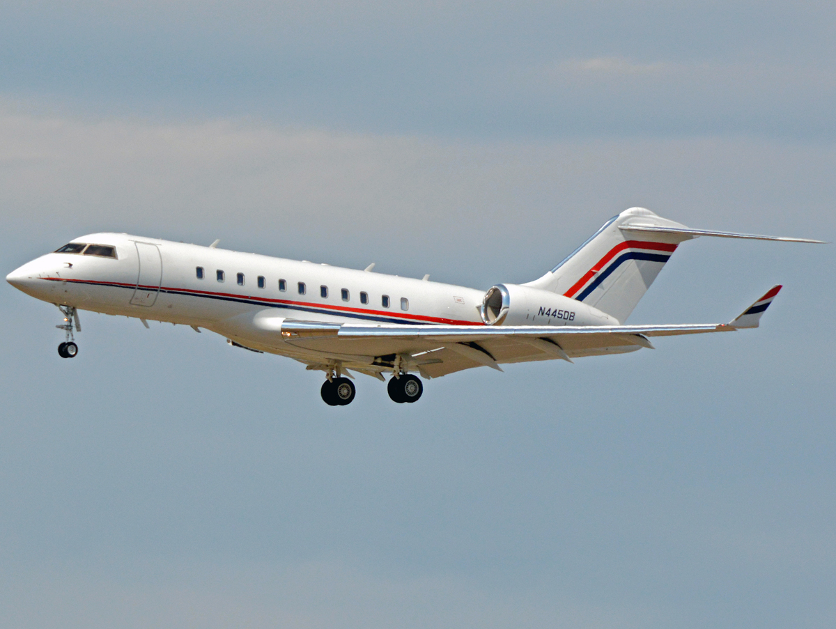 N445DB (9400) 2010 Bombardier BD-700-1A11 Global 5000